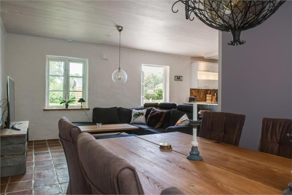 Beautiful And Cosy House Near The Lake Olofström Exteriér fotografie